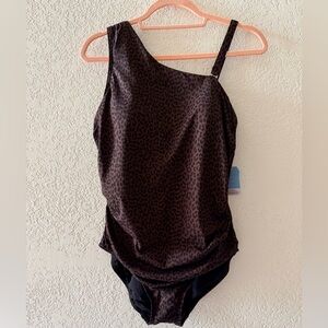 NWT LAND’S END One Piece Women’s Brown Leopard Print Swimsuit Size 12